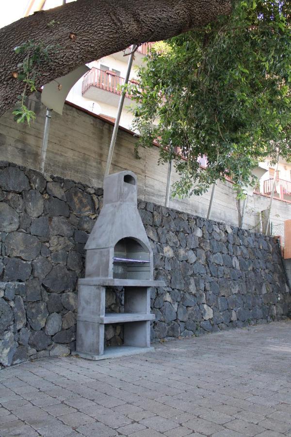Villa Lily House Gravina di Catania Exterior foto